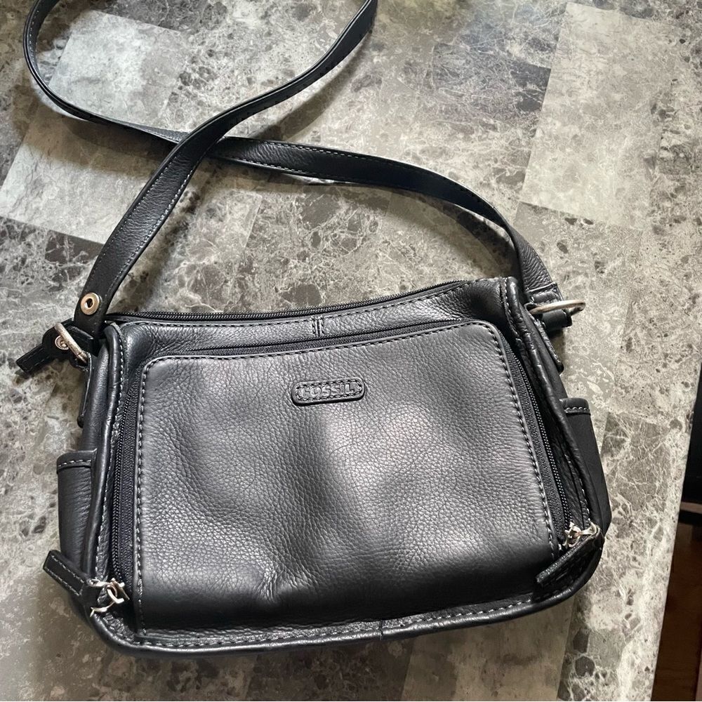 FOSSIL  LEATHER  BAG